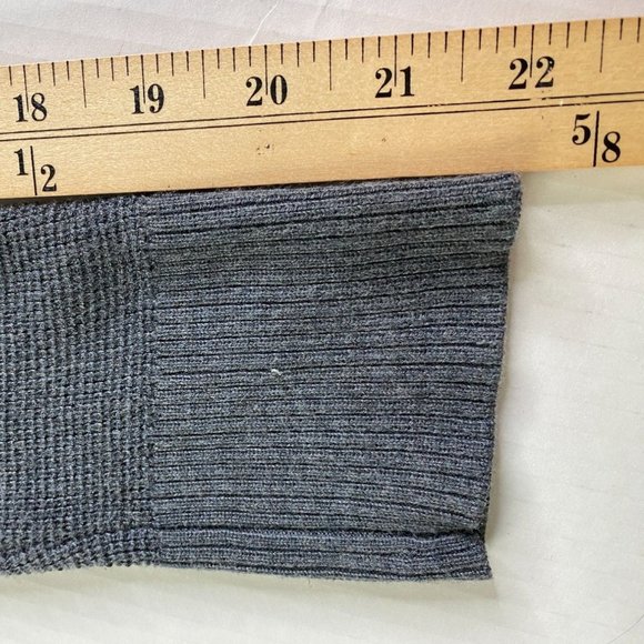 Vince Camuto Womens Colorblock Sweater Size S Blue and Gray Preppy Academia - Picture 9 of 9